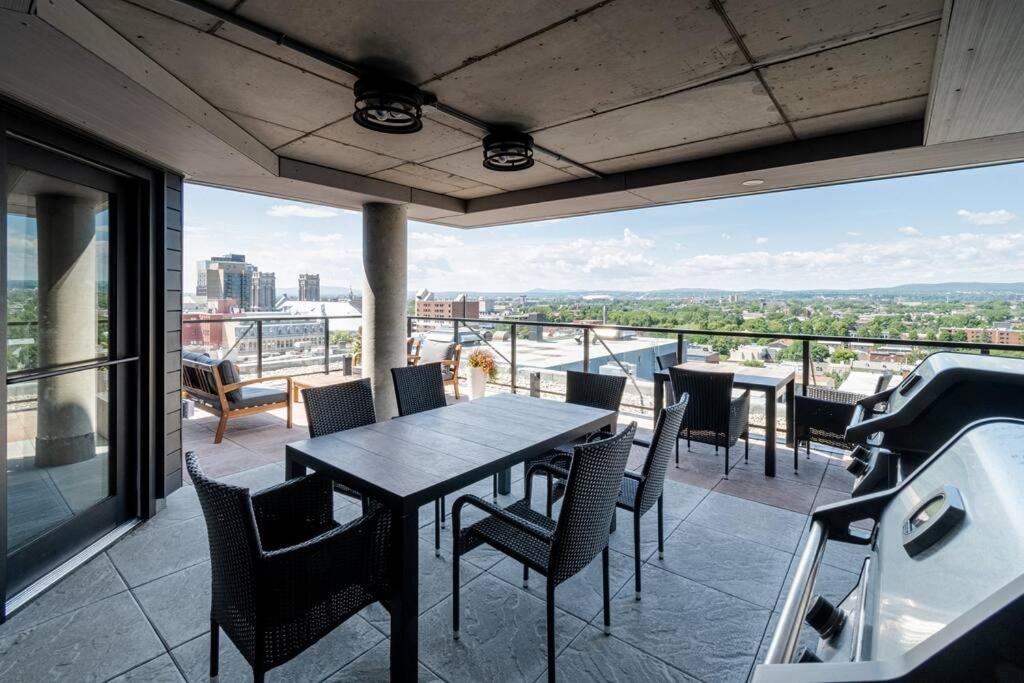 Condo 2 Ch - 500M Vieux-Quebec & Gym ภายนอก รูปภาพ