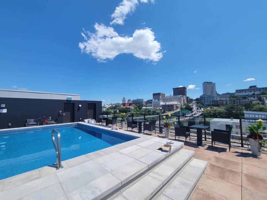 Condo 2 Ch - 500M Vieux-Quebec & Gym ภายนอก รูปภาพ